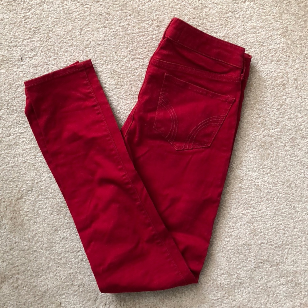 Red Hollister skinny jeans